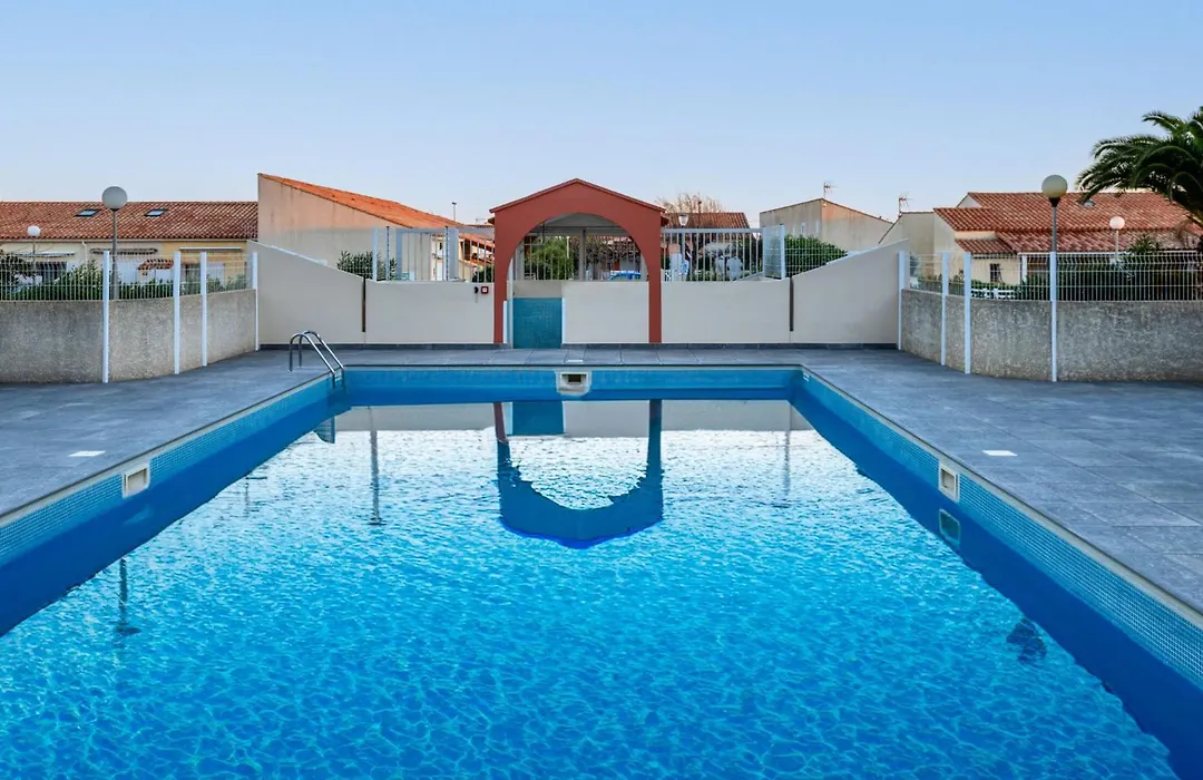 Apartment Les Maisons De La Plage-10 By Interhome-1