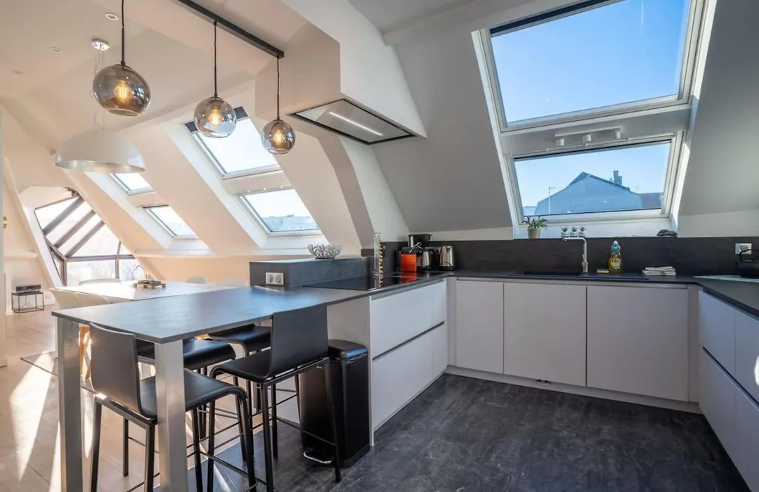 Sublime Loft For 6 People In The Heart Of The City Centre-1