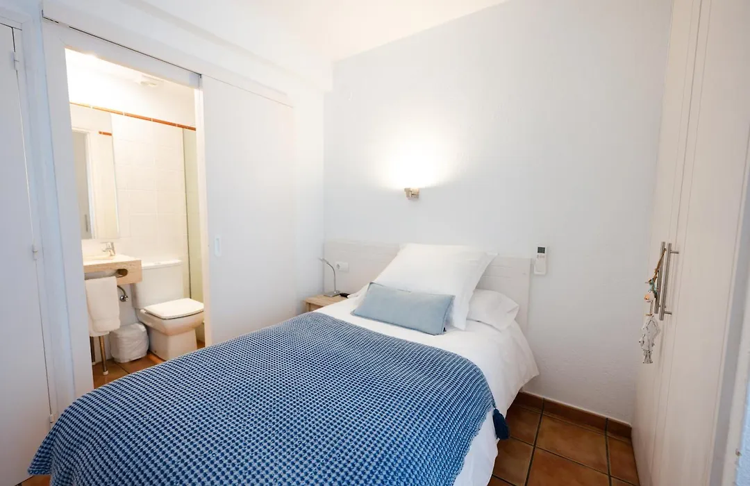 Hostal El Ranxo-1