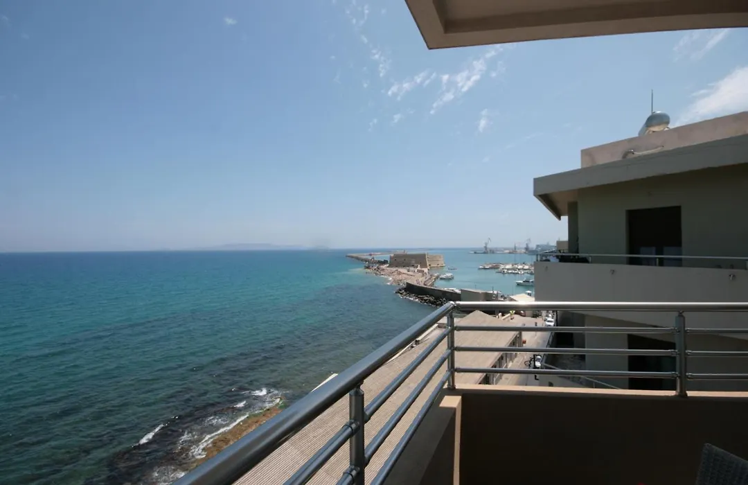 Kronos Hotel-1