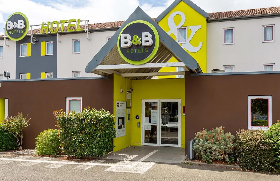B&B HOTEL CHARTRES Le Coudray-1