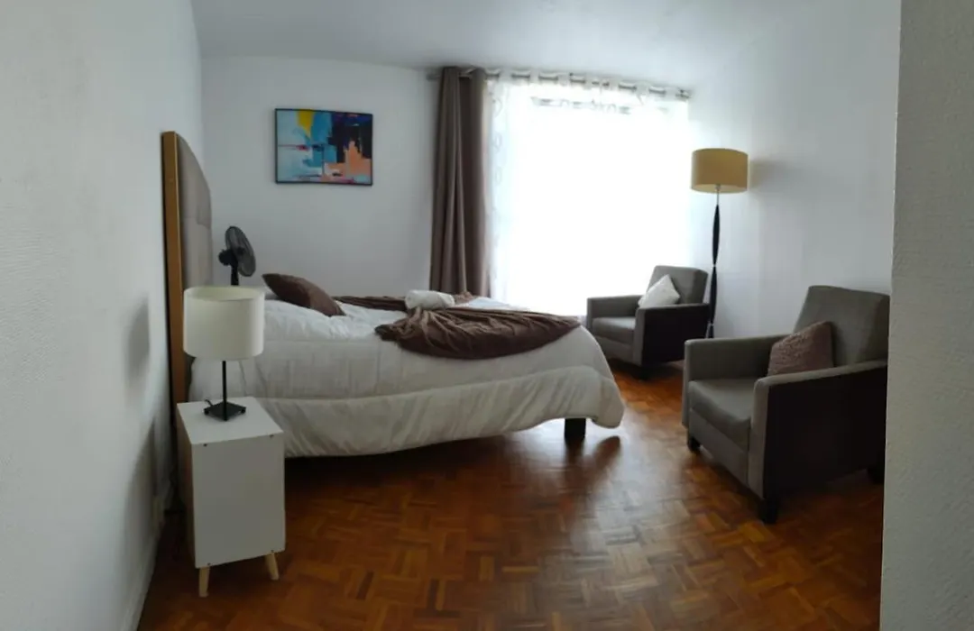 Business & Beach Appart Moderne Proche Mer- 4 Personnes, Wifi-1