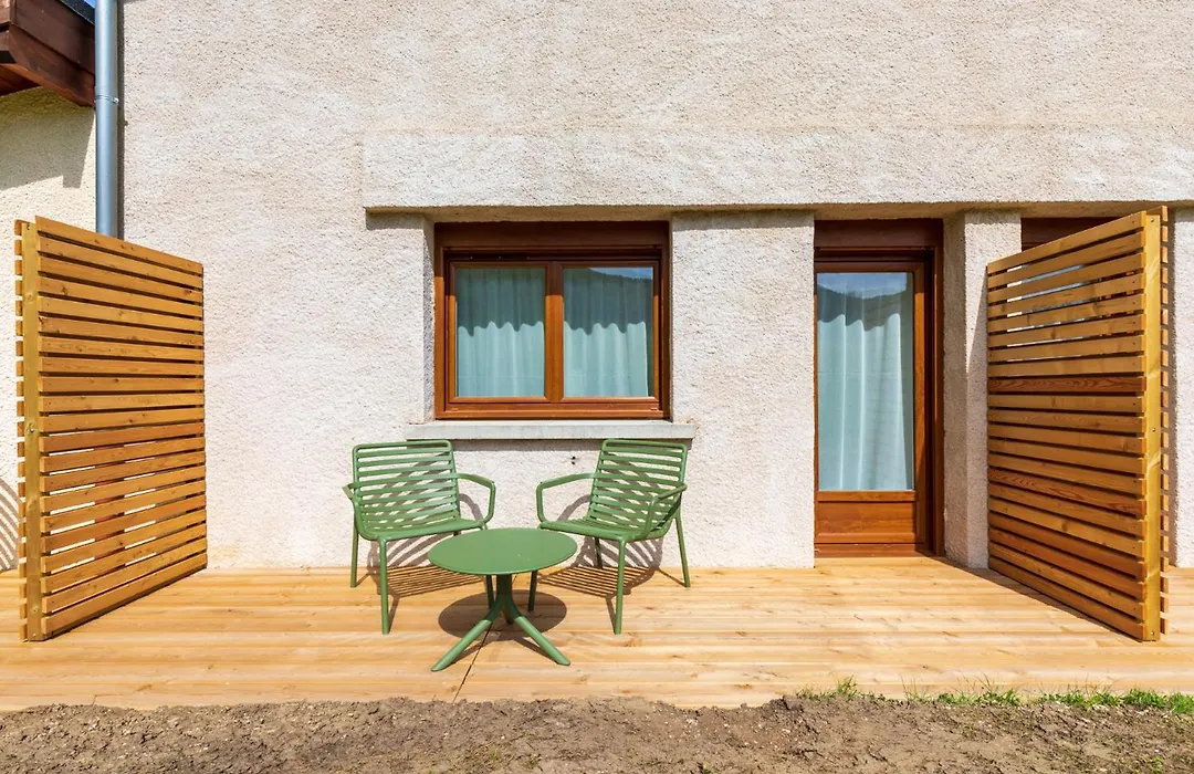 Logis Le Vernay-1