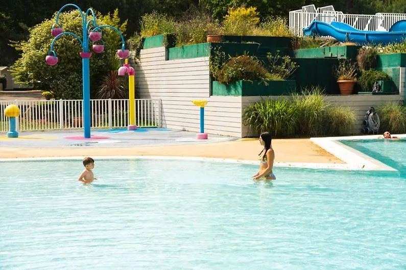 Camping Officiel Siblu Les Pierres Couchees-1