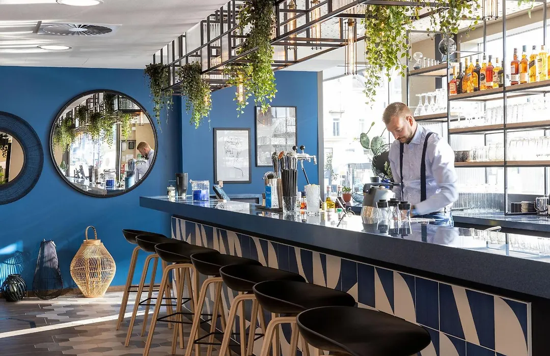 Hampton By Hilton Tours Centre, France-1
