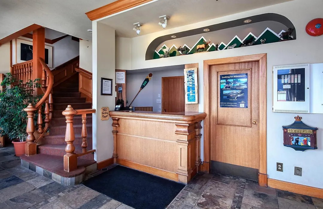 Astoria Hotel-1