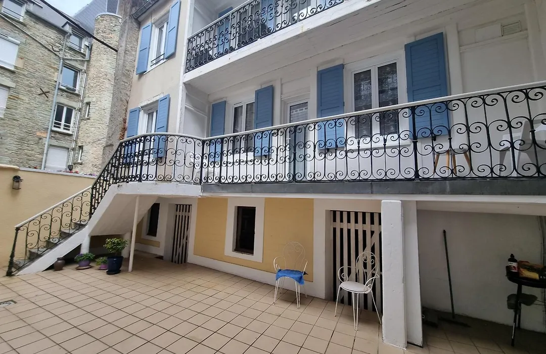 Duplex F3 hypercentre Cherbourg près du port-1