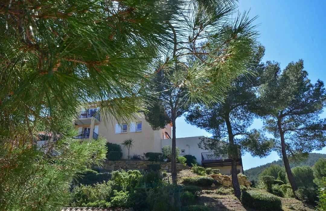 Vvf Residence Saint-Cyr-Sur-Mer-1