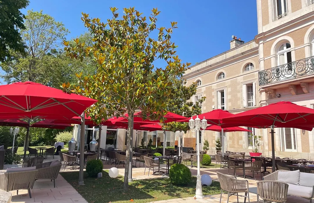 Chateau du Clos de la Ribaudiere-1