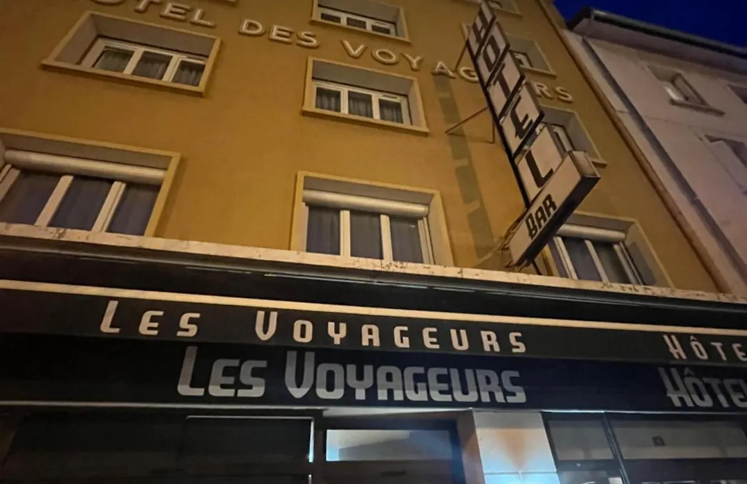 Hotel Les Voyageurs-1