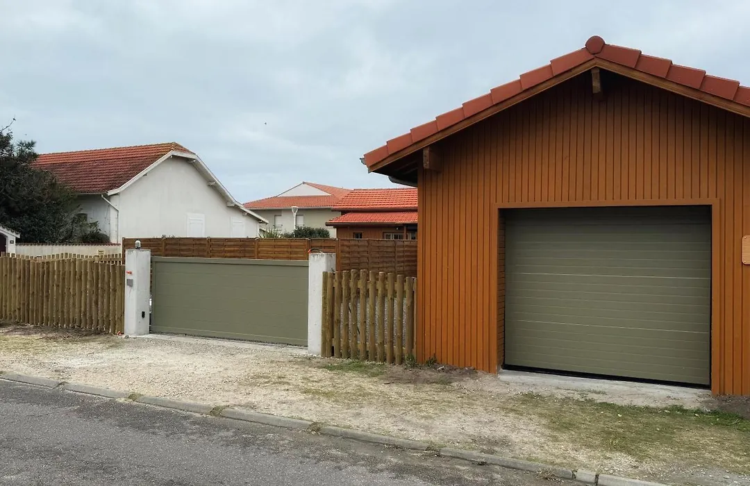 La cabane de Mamie classée 4 étoiles à 150m de la plage 2 chambres 3 lits-1
