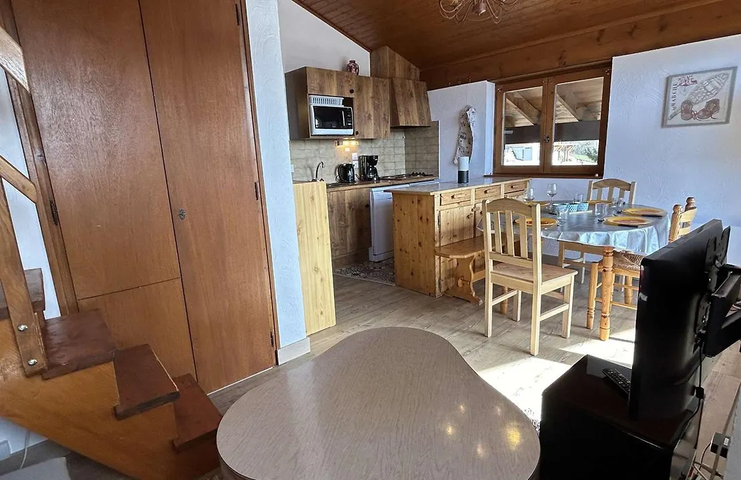Charmant T2 Mezzanine, Balcon, 6 Pers, Centre de Notre-Dame-de-Bellecombe - FR-1-595-27-1