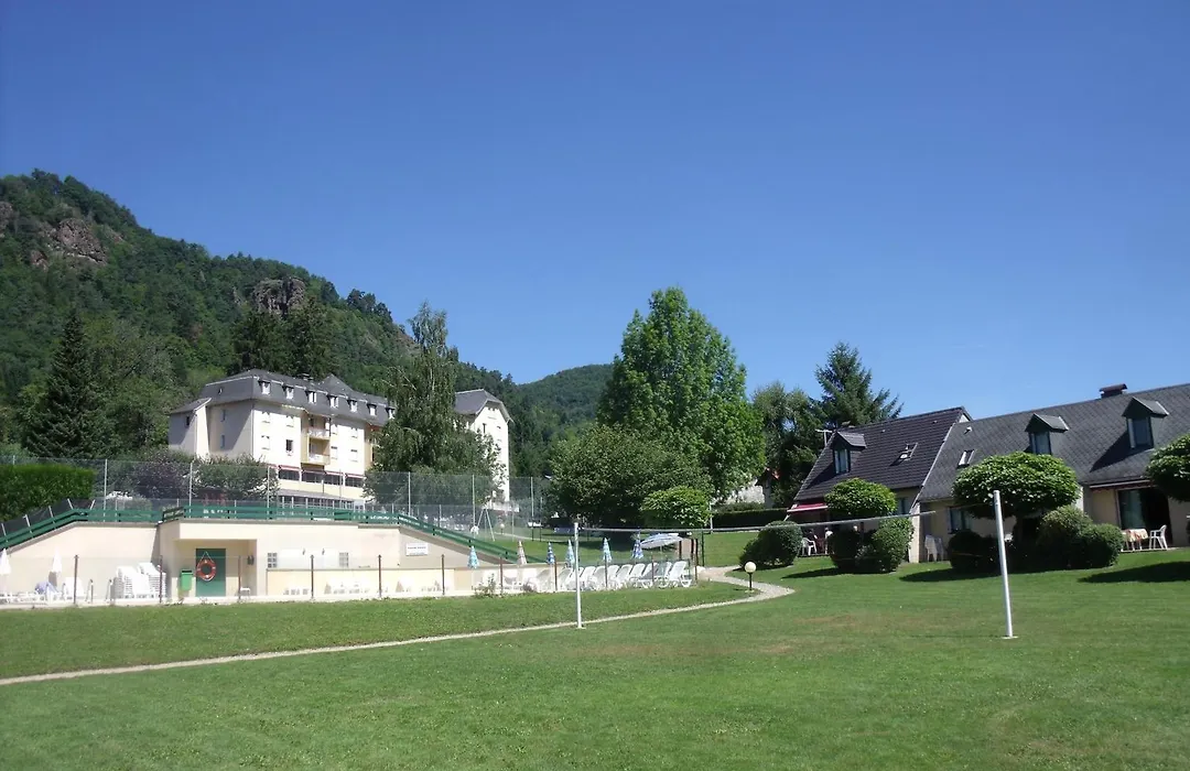 Family Hotel-1