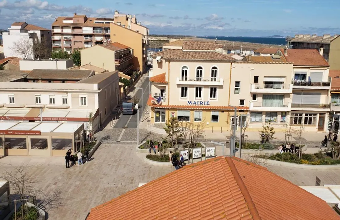 Hotel De La Plage-1
