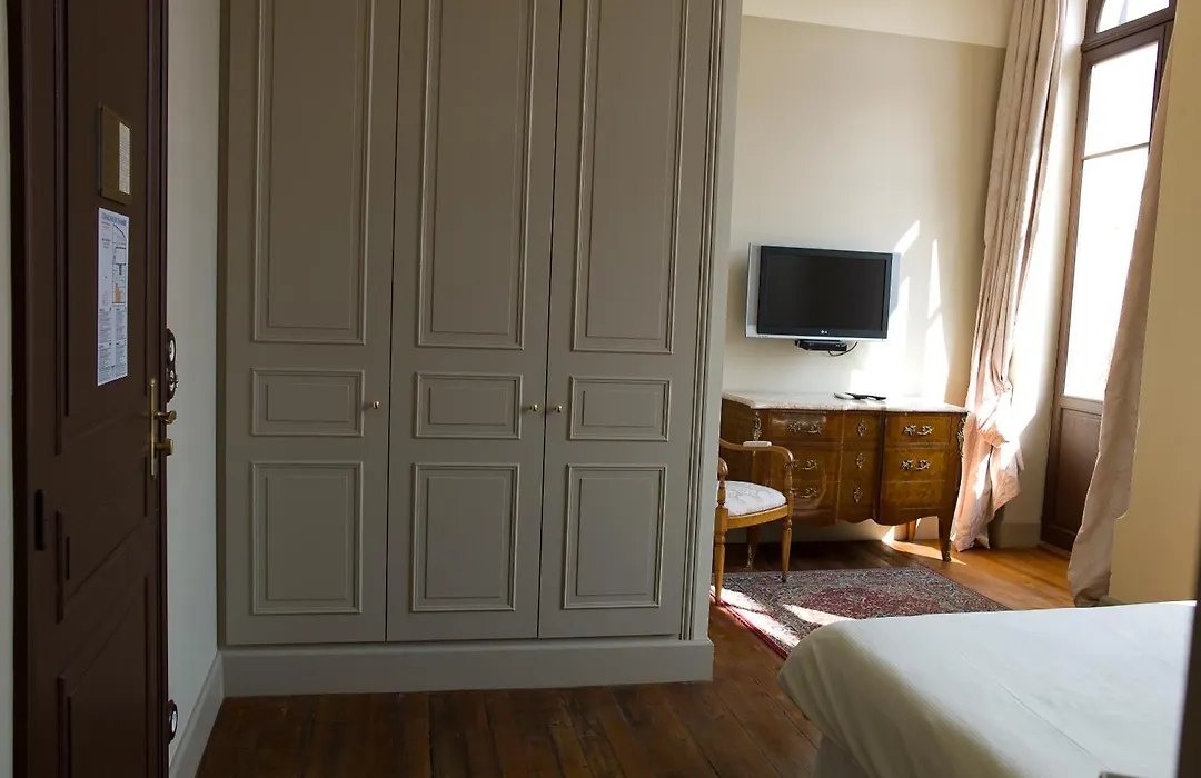 Hostellerie du Coq d'Or-1