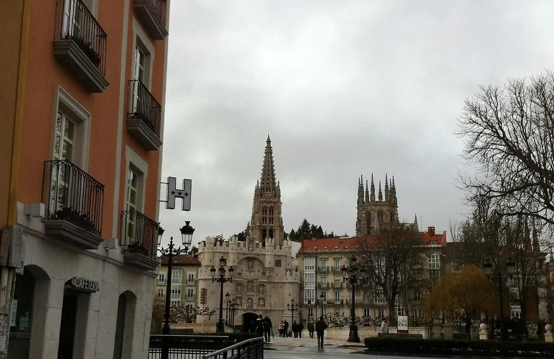 Hotel Via Gotica-1