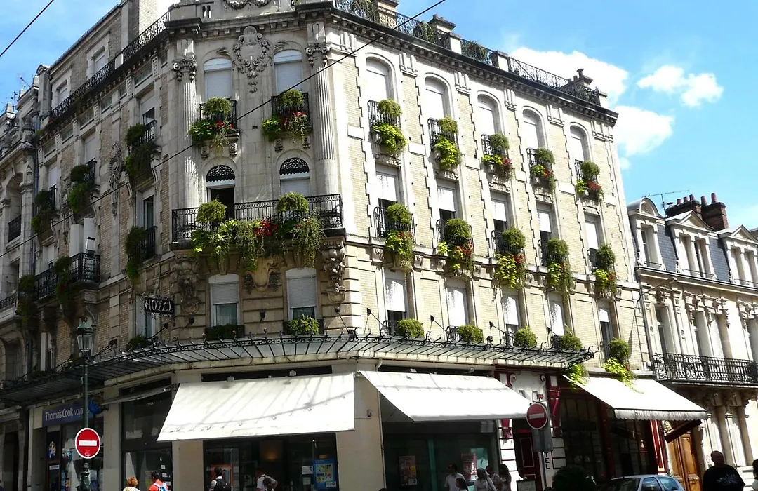 Hôtel de l'Abeille-1