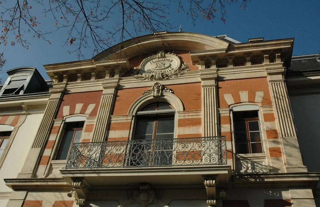 Geneva Hostel-1