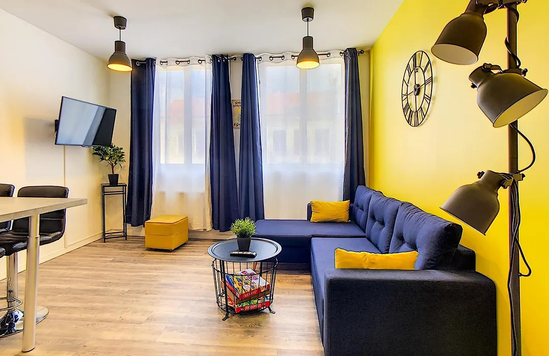 Appartement - Parking Prive Gratuit, Proche Centre-Ville Et Gare De Saint-Omer-1
