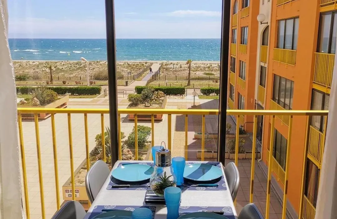 appartement vue mer pour 4 personnes accès direct plage wifi haut débit gratuit-1