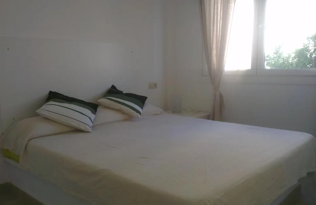 Apartaments Josep Pla-1