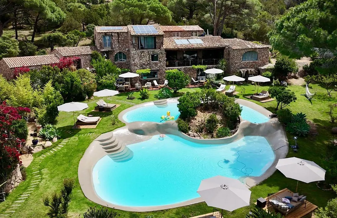 Hôtel Ambassador Palombaggia-1