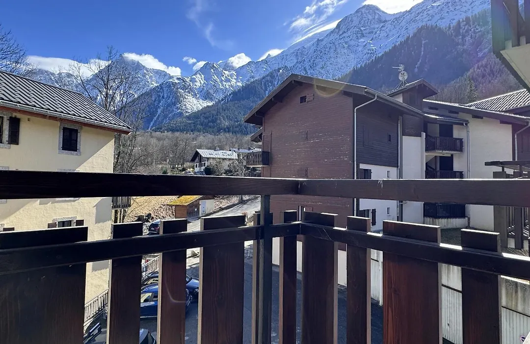 Bellevarde Apt - Newly Renovated - Central - Beside Tmb Start/End-1