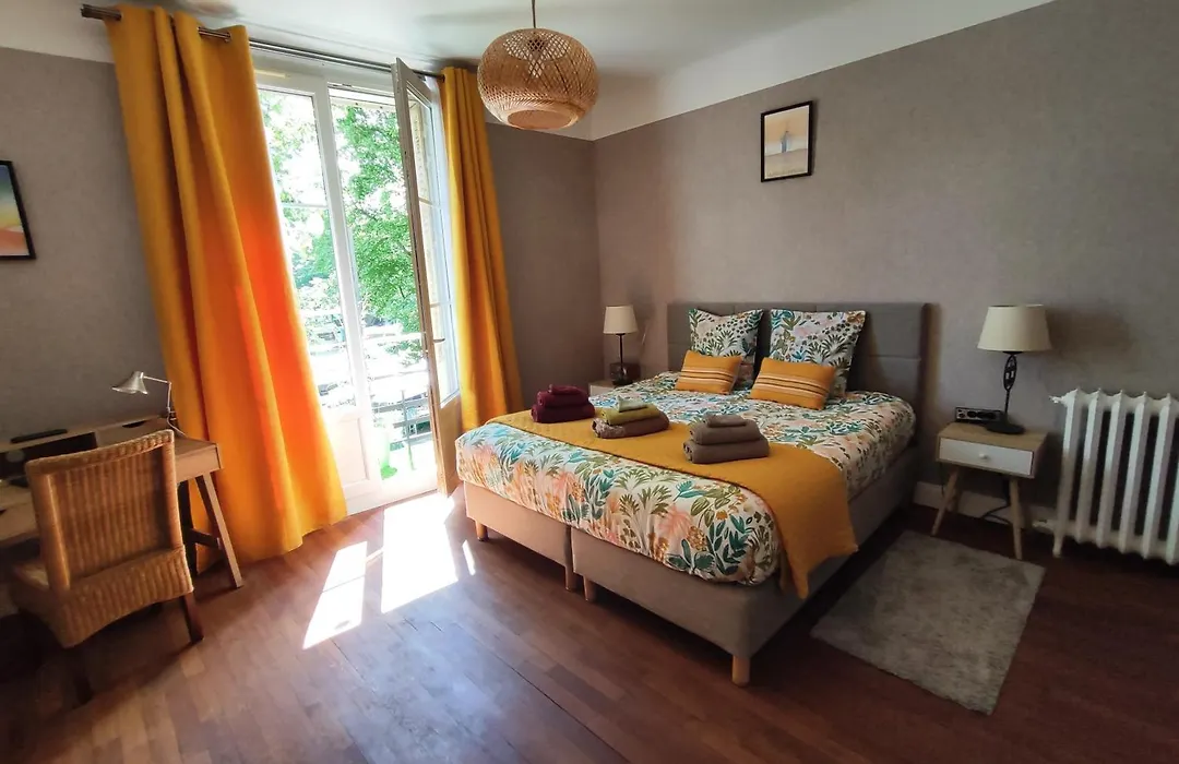 Toul superbe appartement plein centre-1