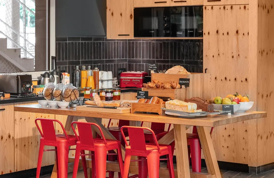 Eklo Hotels Paris Roissy Cdg Airport-1