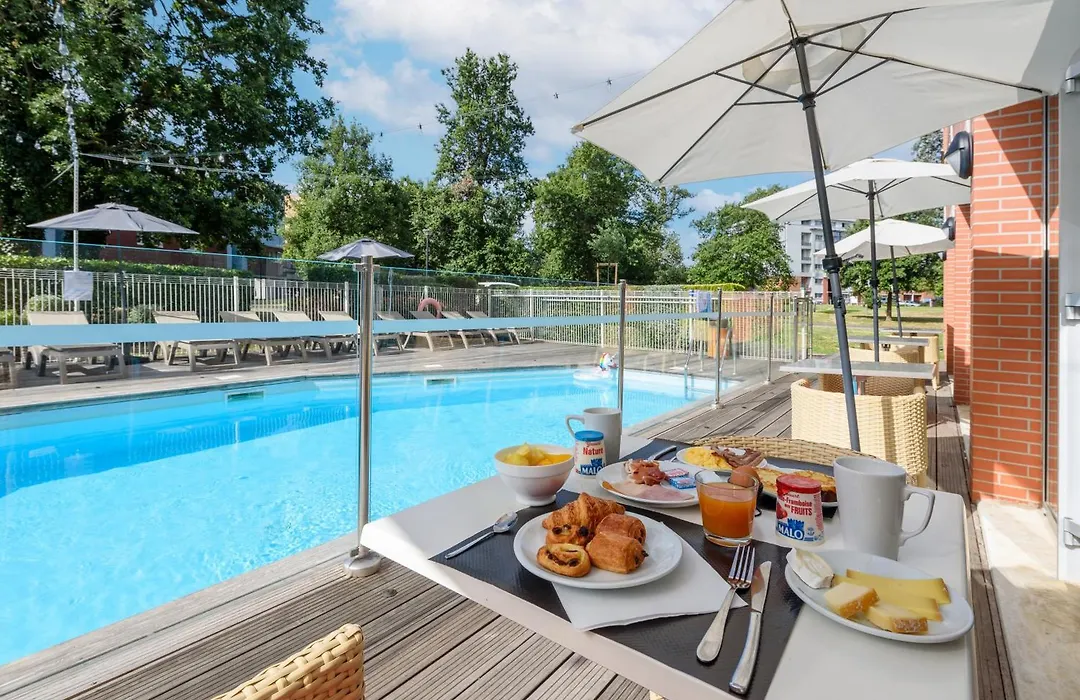 Zenitude Hôtel-Résidences Clarion Toulouse Le Parc de l'Escale-1