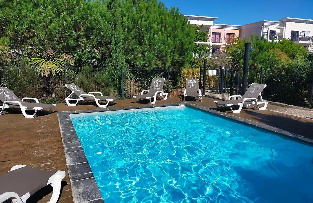 Adonis La Baule-1