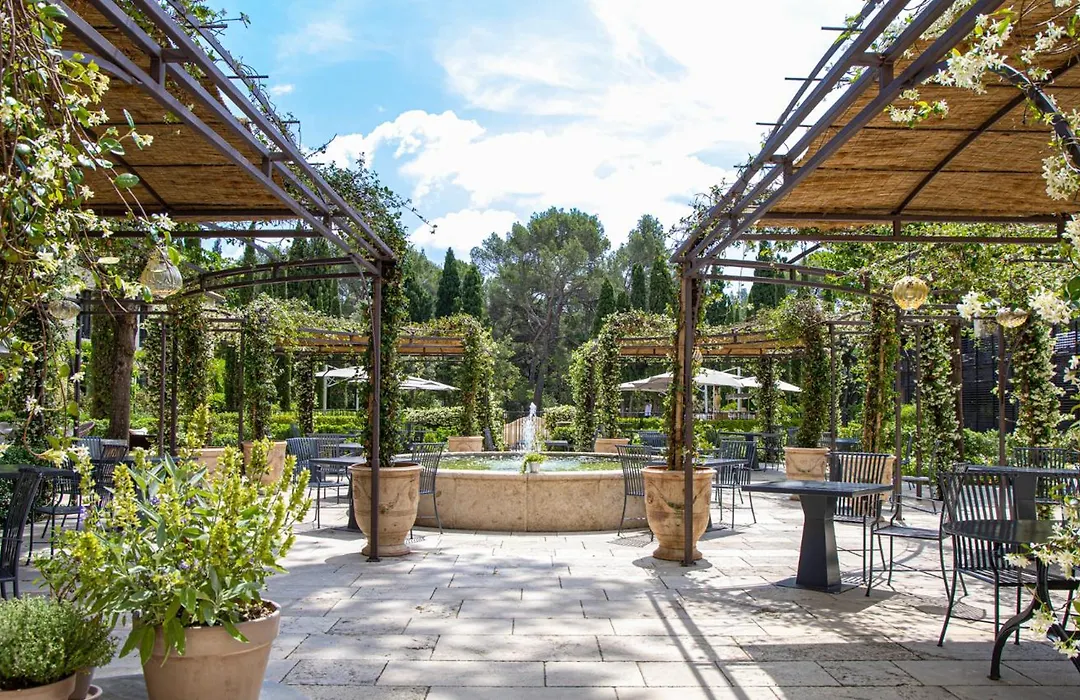 Domaine De Manville-1