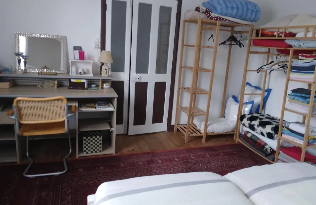 chambre d'hôte dans maison privée-1