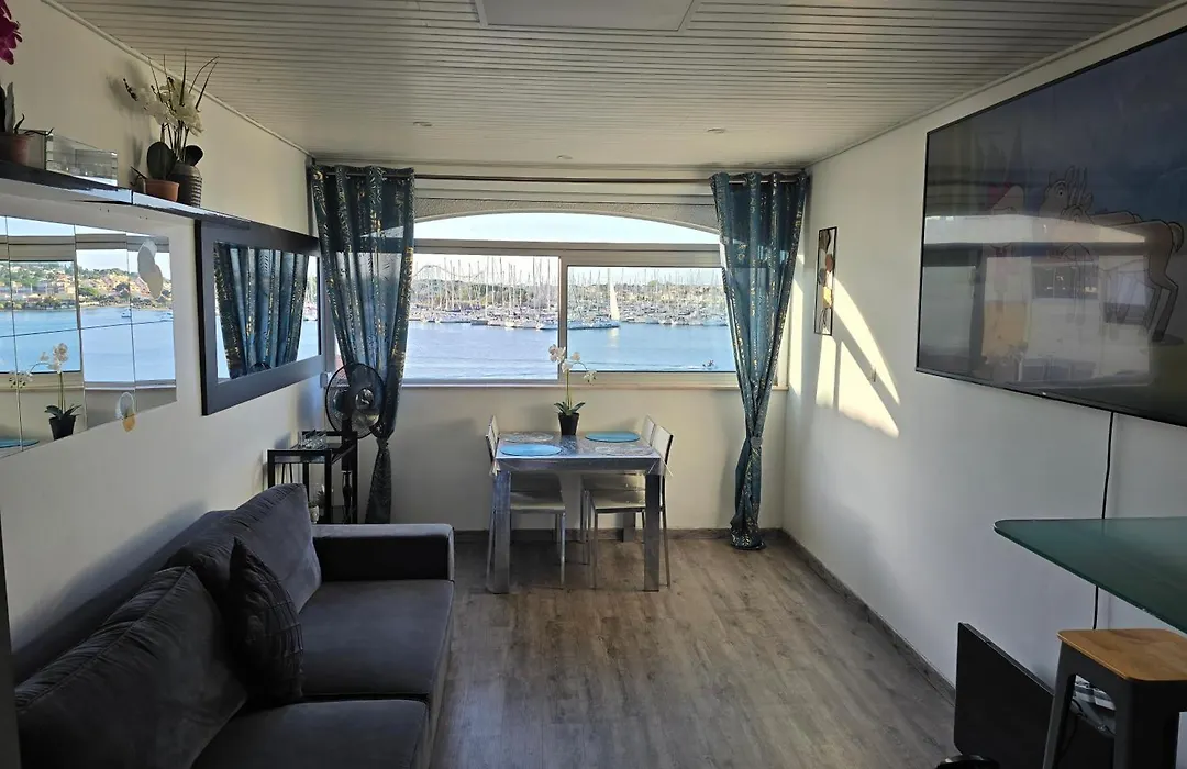 46 Île Paradise Vue Port-1