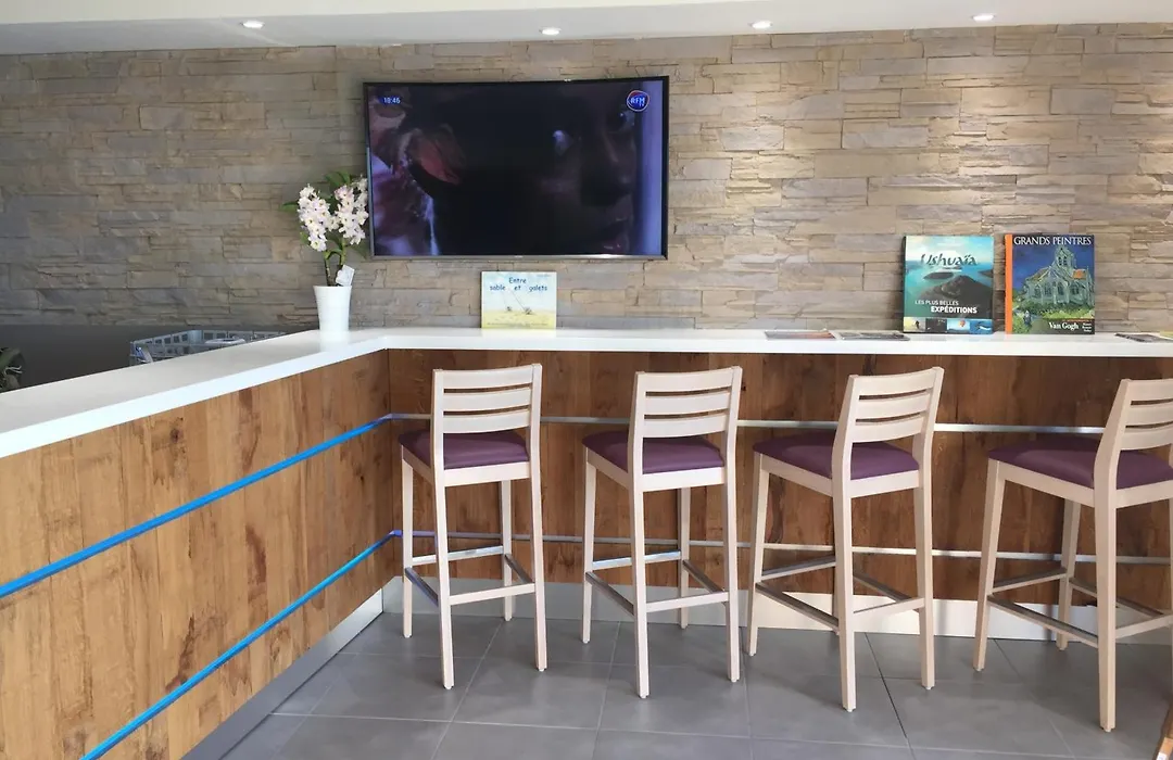 Hotel Les Galets Bleus-1
