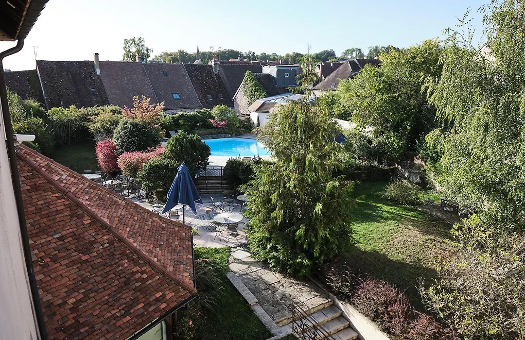 Hostellerie de la Tour d'Auxois-1