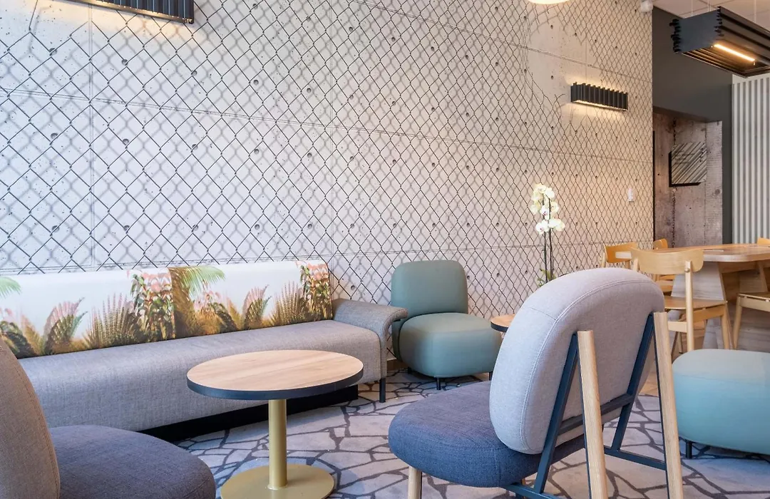 B&B HOTEL Cluses Sud-1