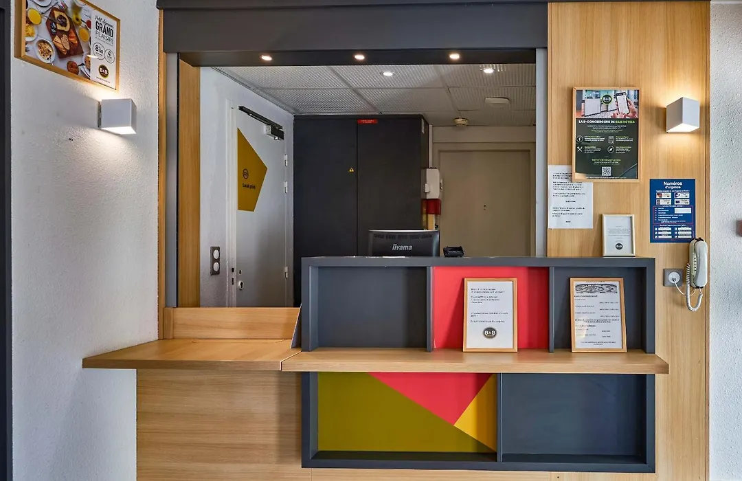 B&B Hotel Cherbourg-1