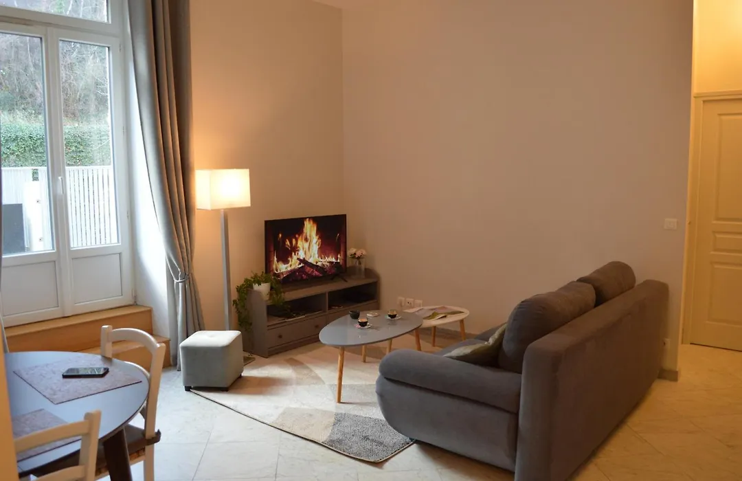 St Nectaire- Appartement Terrasse Privée- 4 personnes-1