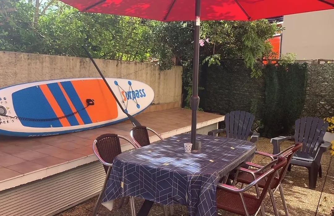 Appartement Face A La Plage Terrasse-Garage-Wifi-Draps Et Serviettes-1