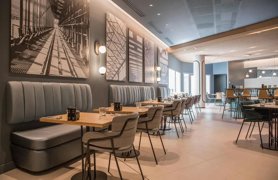 Courtyard By Marriott Paris Arcueil-1