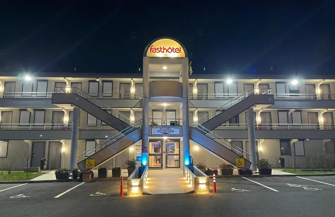 Fasthotel Roissy - Saint-Witz-1