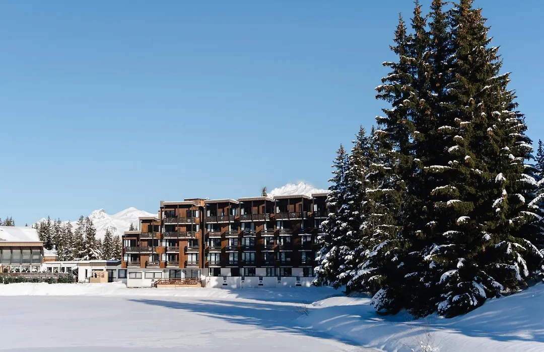 Lake Hotel Courchevel 1850-1