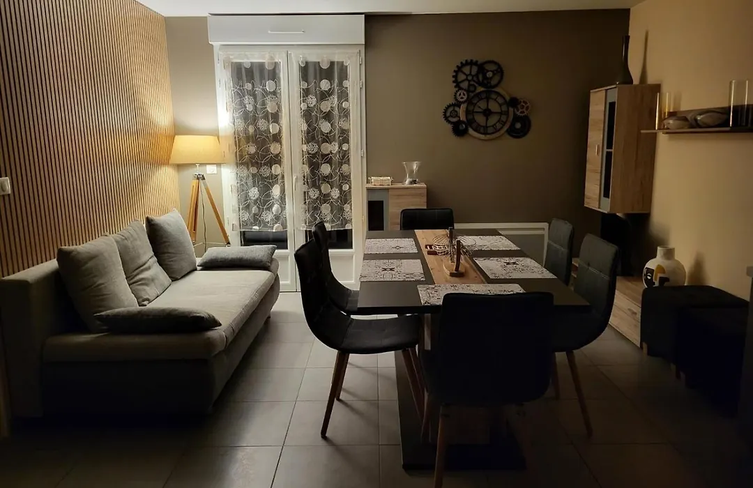 LE TOURISTIC Appartements-1