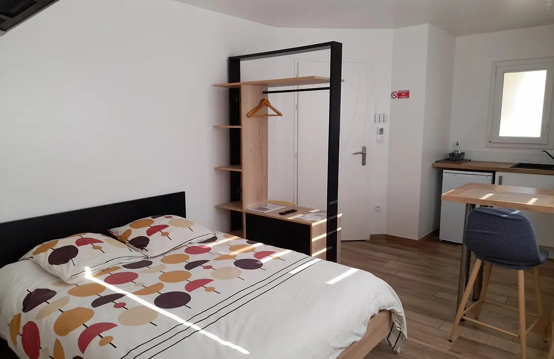 Charmant Studio Dans Une Maison Neuve-1