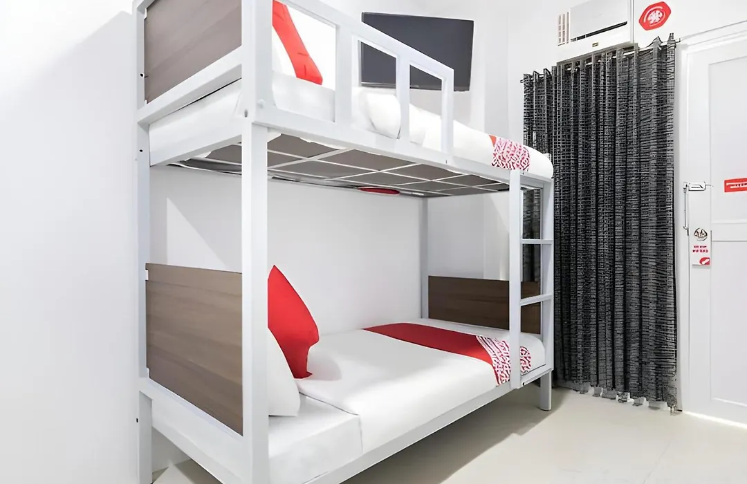 Oyo 152 Sangco Condotel-1