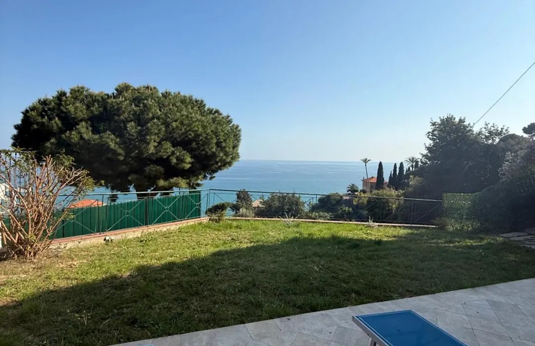 Agriturismo Un Mare Di Fiori-1