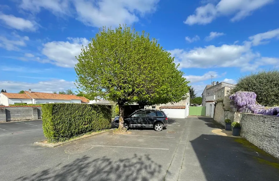 Logis Le Central-1
