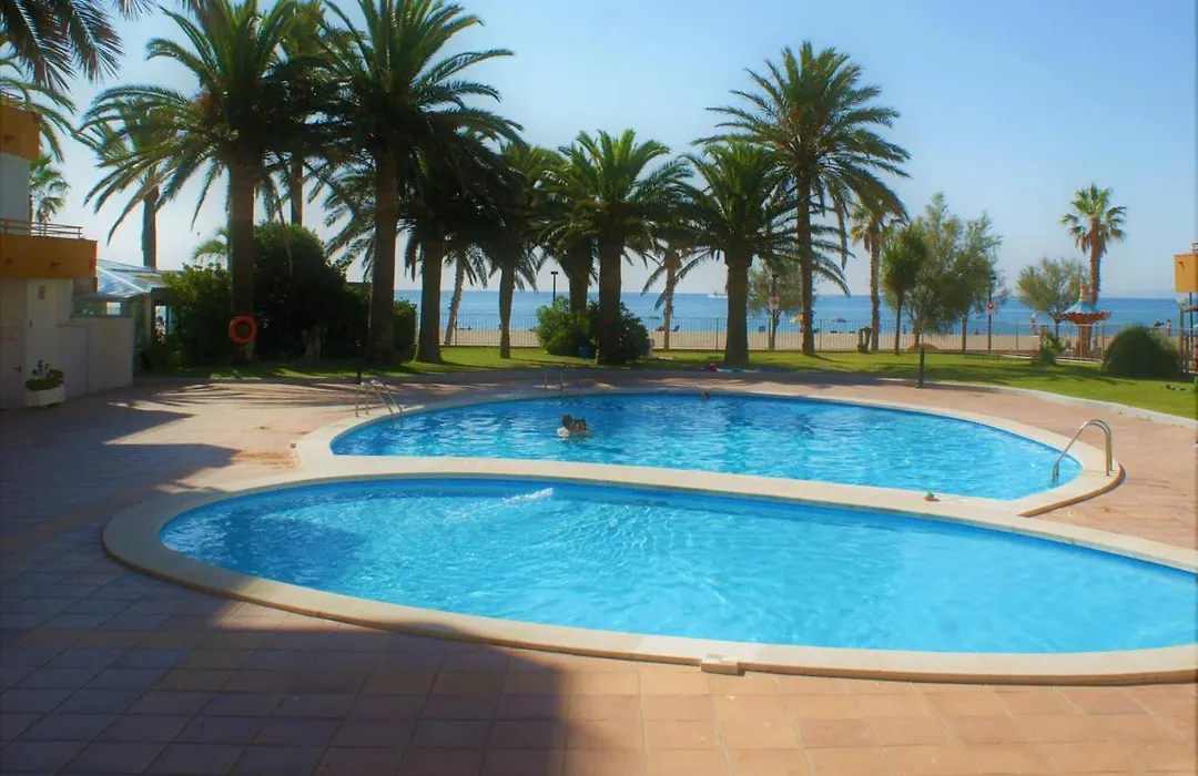 Apartamento Con Vistas Al Mar Y A La Montana Av-26-1