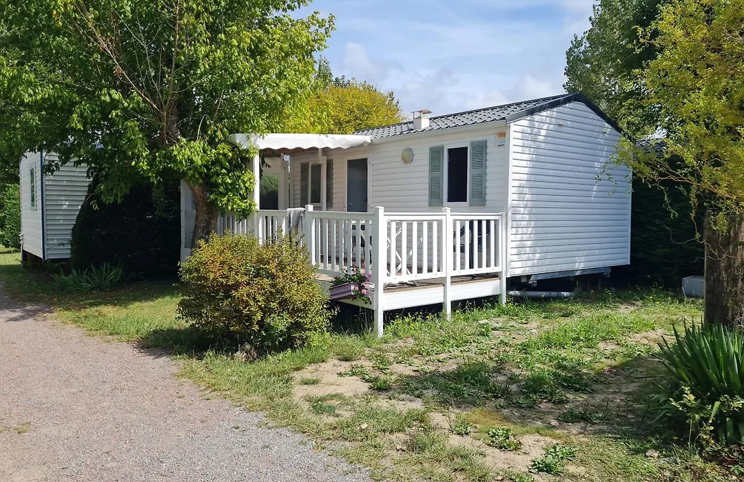 Camping De La Rive-1